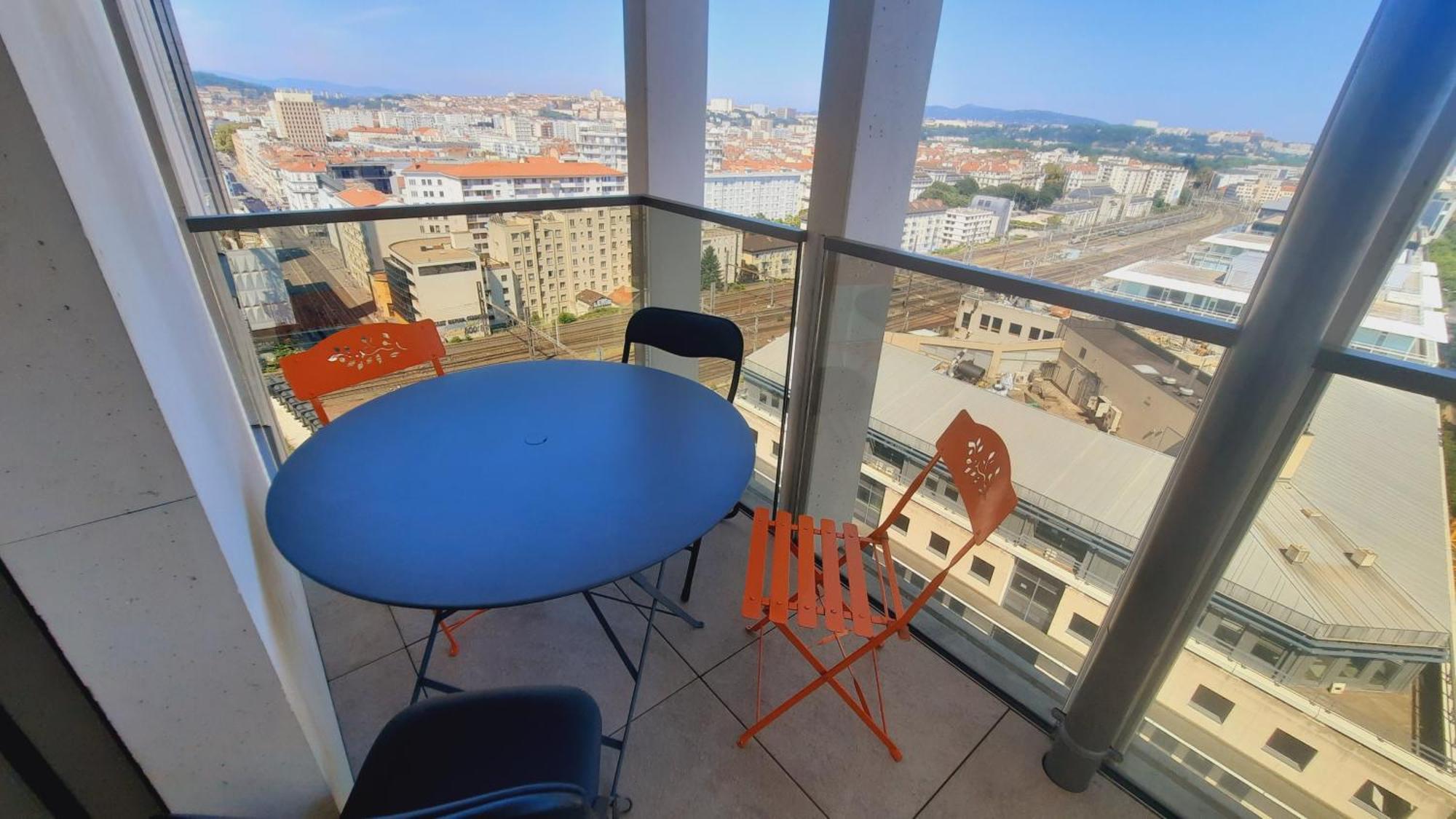 Terrasse De La Gare Lägenhet Lyon Exteriör bild